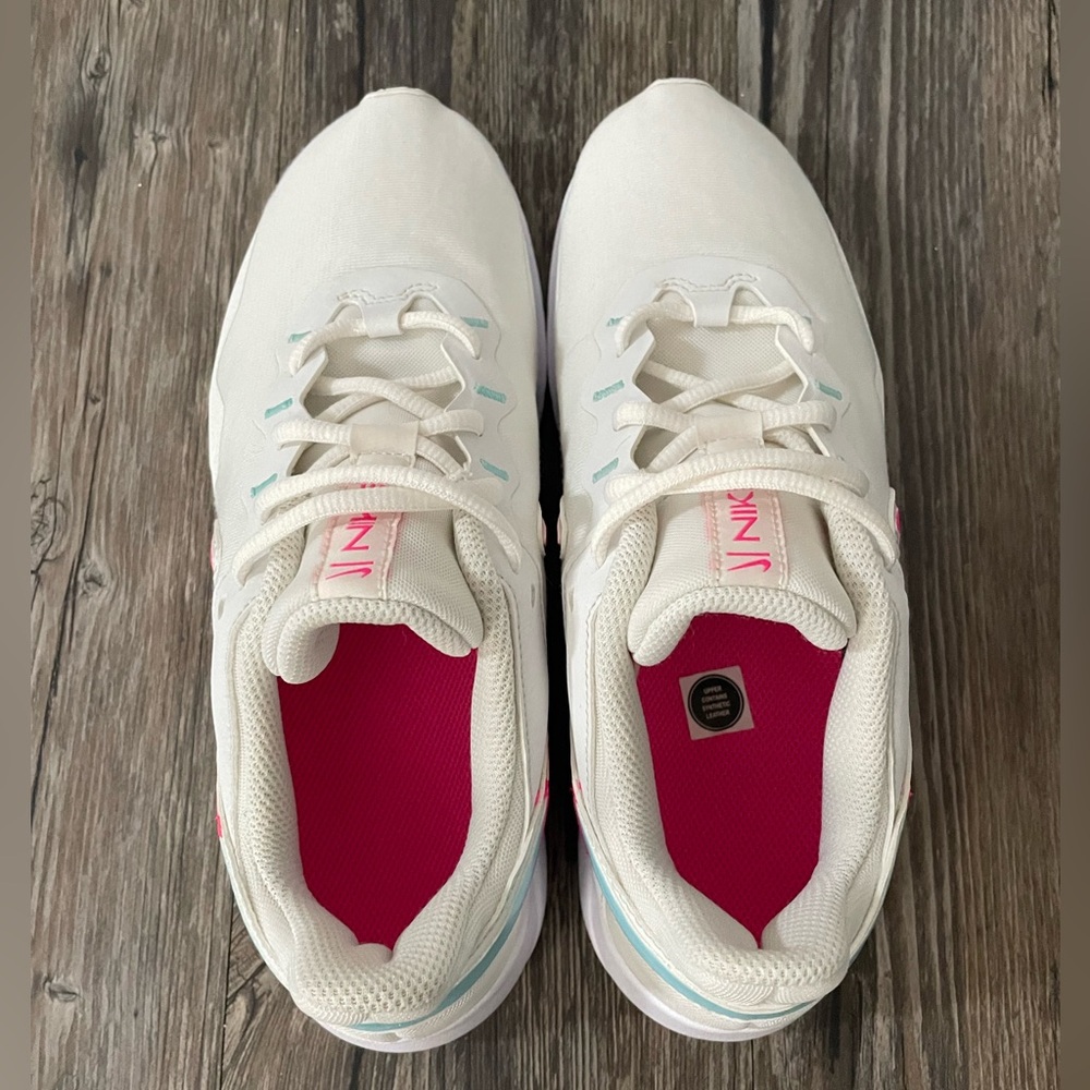 Nike Legend Essential 2 Women’s 8.5 - Picture 4 of 6